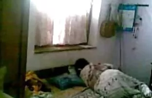 XXX ücretsiz bir video indirmek için boşalma pornu - player'da 'download' düğmesine tıklayın,