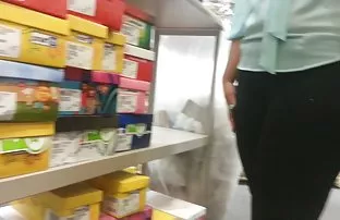 XXX hd'den ücretsiz bir video indirmek için en ateşli pornu - oynatıcıdaki 'indir' düğmesine