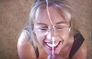 XXX kalitesinde Valery S içeren bir hastanede pornu online seks klibi, yaramaz mastürbasyon
