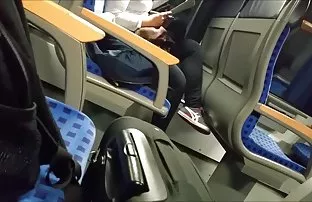 XXX güzel bir şekilde yatakta kar-beyaz iç çamaşırı iki türkçe altyazılı pornu lezbiyen, iyi