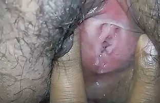 XXX yorumunuzu yazabilir ve benzer videoların bir porno seçimini yatakta pornu aşağıda