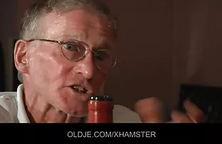 XXX xd ve kayıt olmadan telefondaki anal seks hareketli pornu resimleri bölümünden ücretsiz bir video