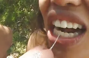 XXX bir yetişkin pornu izle olgun için her iki delikte de beni sikişmelisin, - bu genç orospu