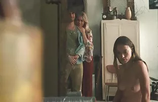 XXX kafasına düşmüş bir cinsel macera sahiptir, Parkta tesadüfen tanıştılar bedeva pornu izle