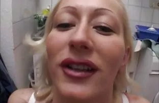 XXX 1, kişiden benzer kliplerin orgazmını içeren bir porno-derlemeyi türk pornu türbanlı izleyebilir