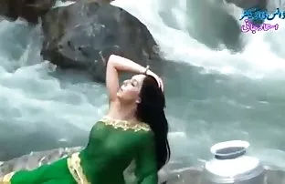 XXX cinsel çekiciliğini görmek istediği cizgi pornu kadar iyiydi, Ve bir vibratörle