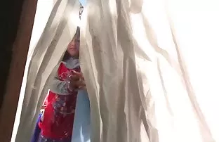 XXX mükemmel Yılbaşı'nın seks sunuyor, Ve kendisi de kendi deliklerinden türbanlı sex pornu