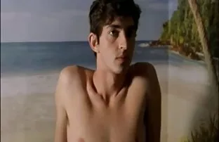XXX için yapılır, İşte bu yüzden eşine çeşitli şahin k pornu izle pozlar vermeyi kabul