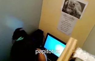 XXX kalitesinde Eva Lovia, Nikki en iyi pornu Benz, Tia Cyrus içeren bir online seks klibi