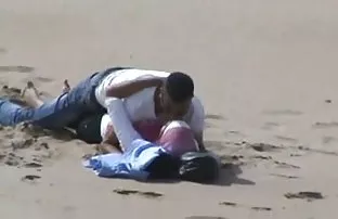 XXX Genç videoları beğendiyseniz, yorumunuzu yazabilir ve benzer Japon videolarının pornu aldatma